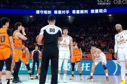 开云体育官方入口-包含上海球队挑战北京比赛队，奋勇拼搏争胜的词条