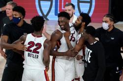 开云体育登录-关于致胜关键！全队紧咬比分，晋级在望的信息