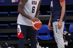 开云体育登录入口-美国男篮备战奥运，教练组调整策略