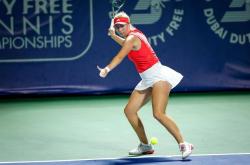 关于西班牙网球选手遭遇困境，需尽快反弹的信息