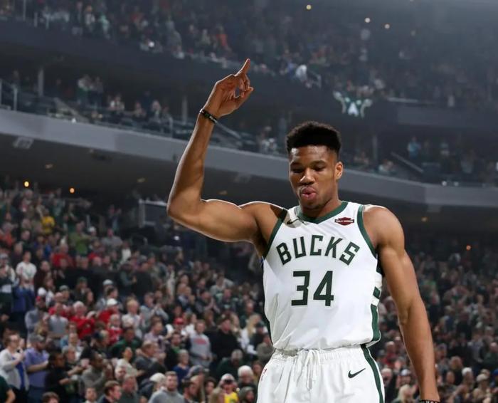 雄鹿大胜开拓者,字母哥状态回暖的简单介绍 雄鹿大胜开拓者,字母哥状态回暖的简单介绍