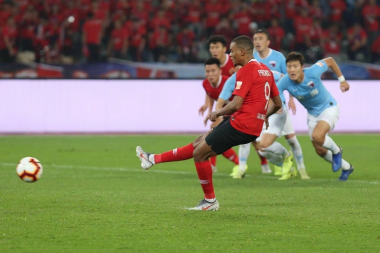 江苏队绝杀天津,取得两连胜 江苏队绝杀天津,取得两连胜