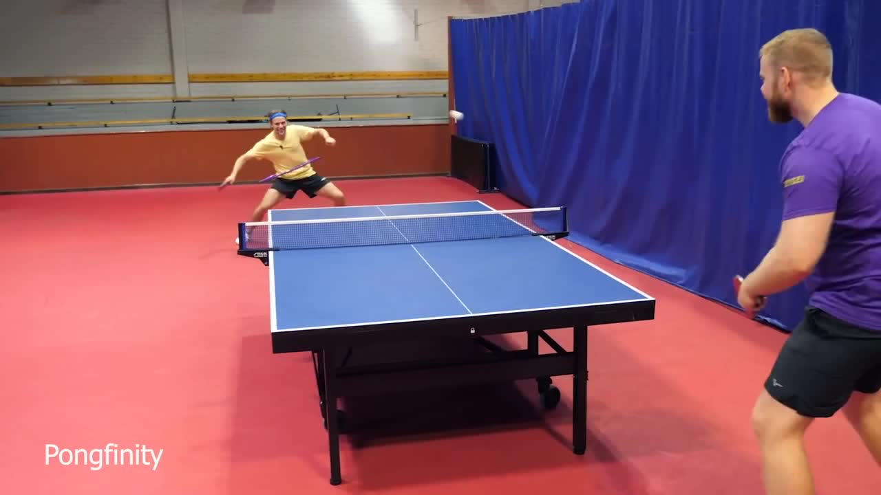 芬兰选手在乒乓球比赛中表现出色,夺得银铜 芬兰选手在乒乓球比赛中表现出色,夺得银铜