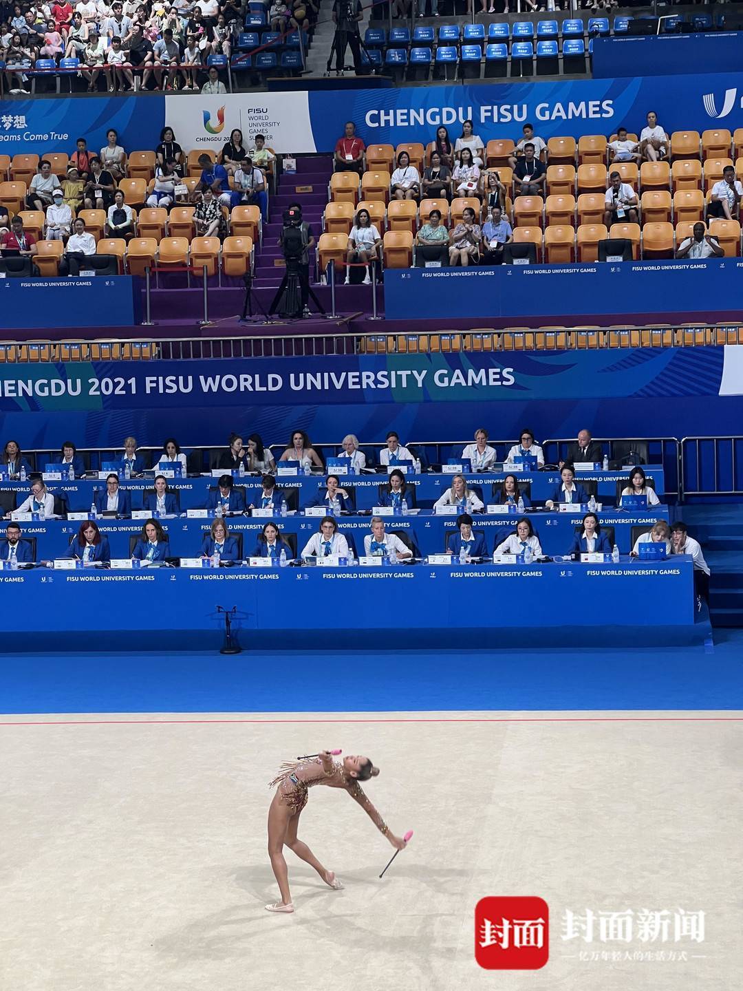 精彩比赛连连上演,精彩瞬间震撼全场的简单介绍 精彩比赛连连上演,精彩瞬间震撼全场的简单介绍