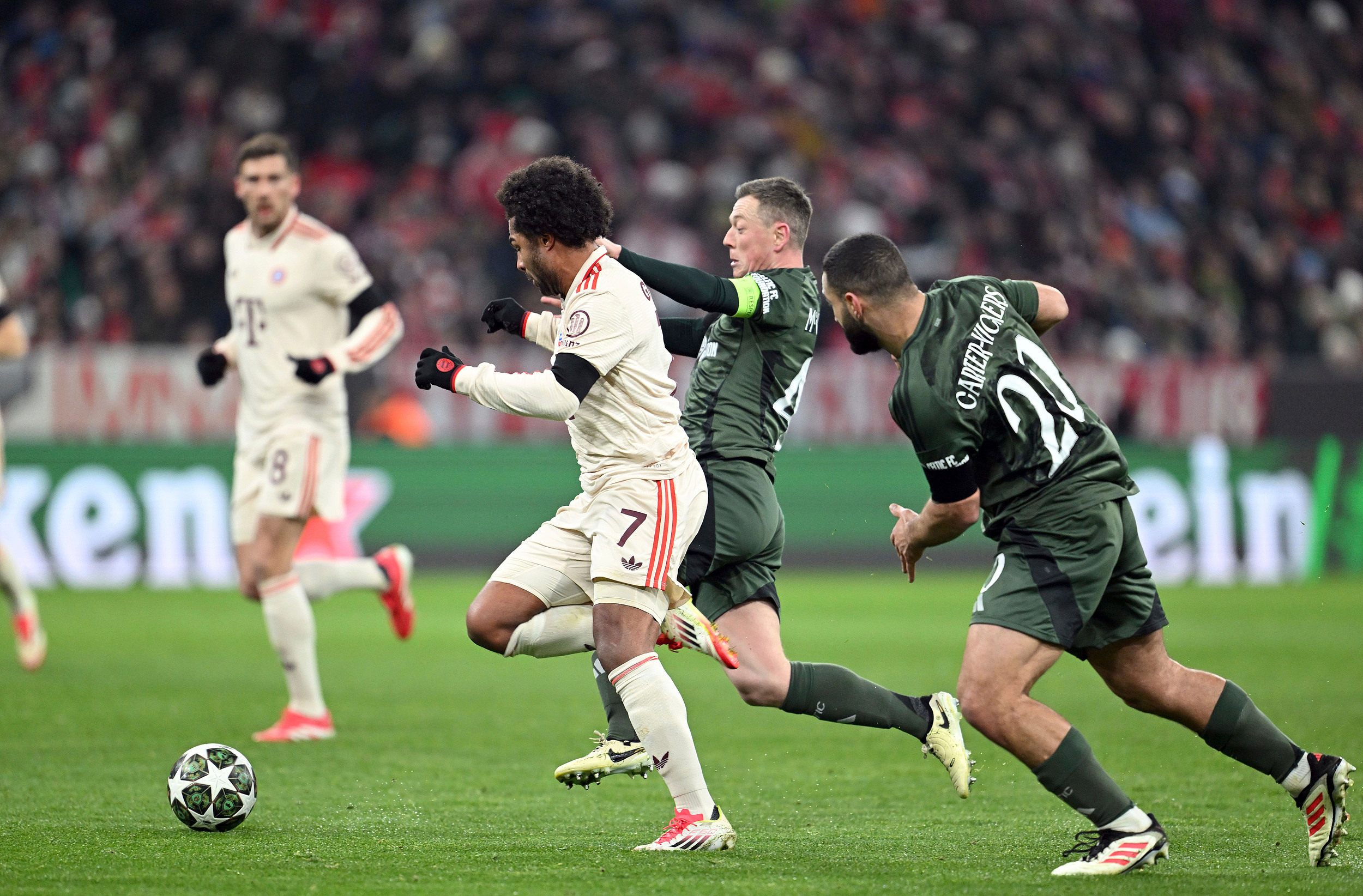 阿联酋球队取得胜利,备战淘汰赛 阿联酋球队取得胜利,备战淘汰赛